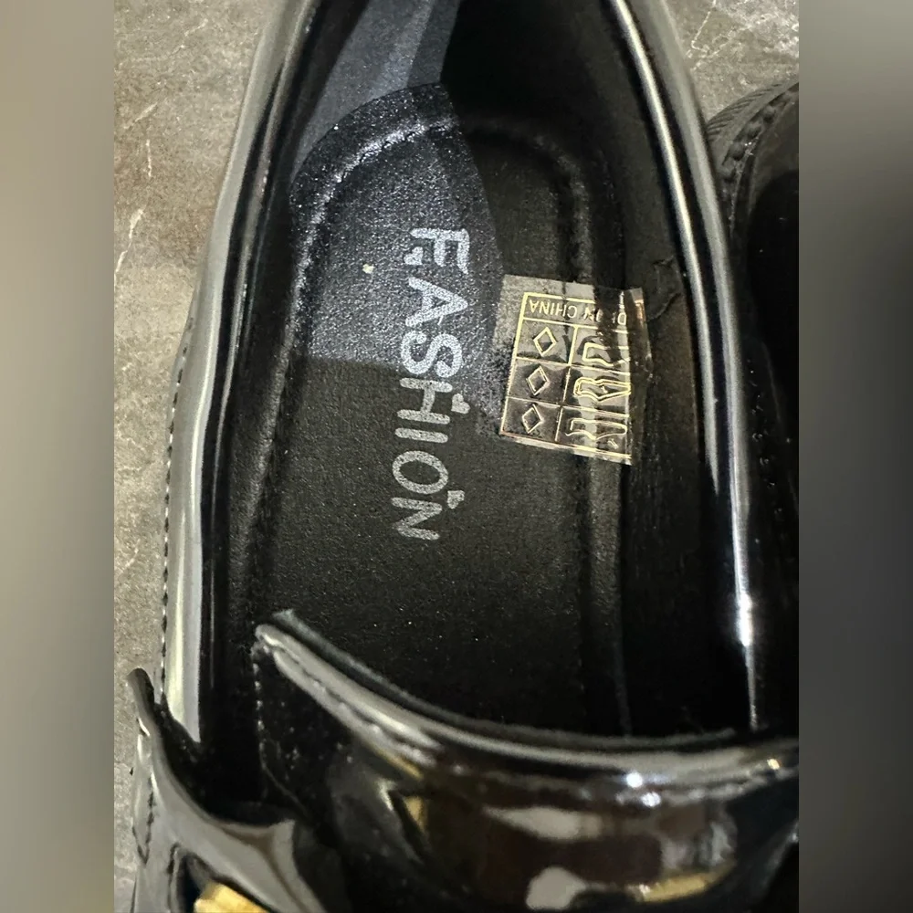 Kids Shoes -Elegant Black Loafers with‎ Gold Buckle